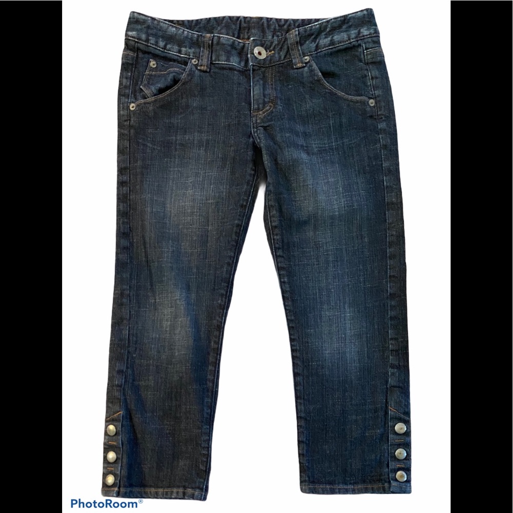 Express X2 Flap Pockets Capri Jeans